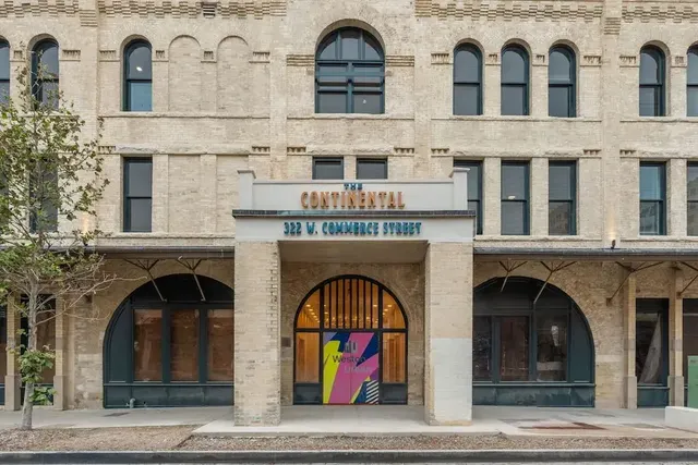 The Continental Powered by Placemakr