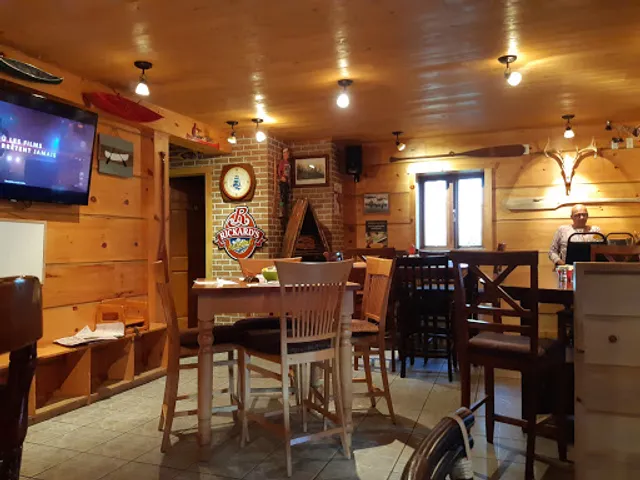 Bistro Le P'tit Canot