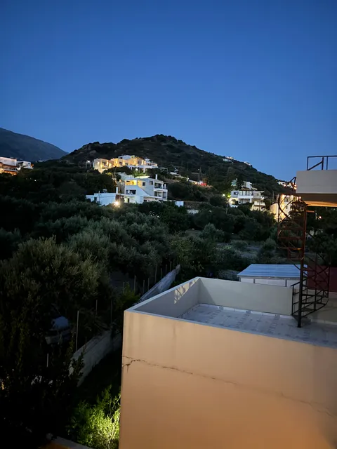 Medousa Apartments & Studios