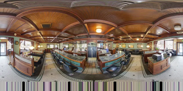 Connie's Cafe & Lounge