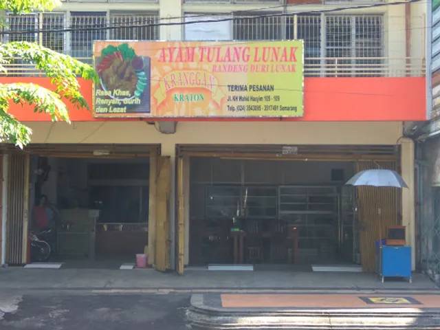 Ayam Tulang Lunak Kraton
