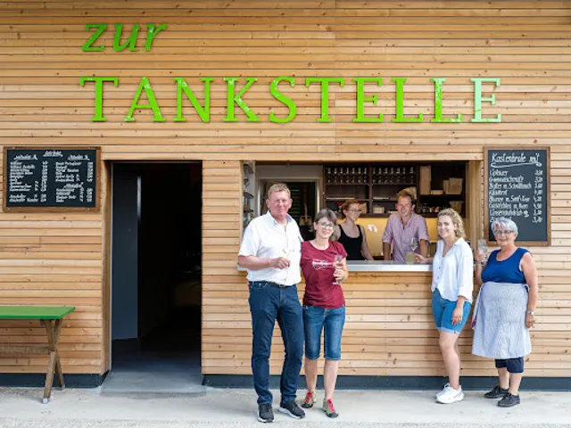 Buschenschank - Zur Tankstelle