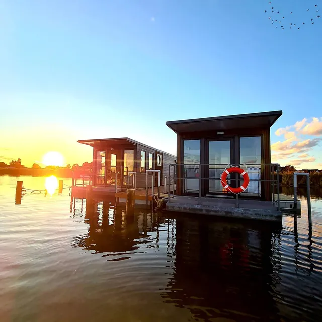 Domki na wodzie Jastarnia Houseboats