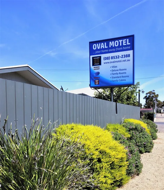 Golden Chain Murray Bridge Oval Motel
