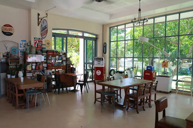 สะหวันสำราญ Savan Sumran