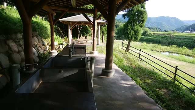 Canoe Waterside Park