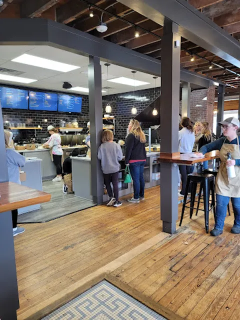 Main & Madison Market Café