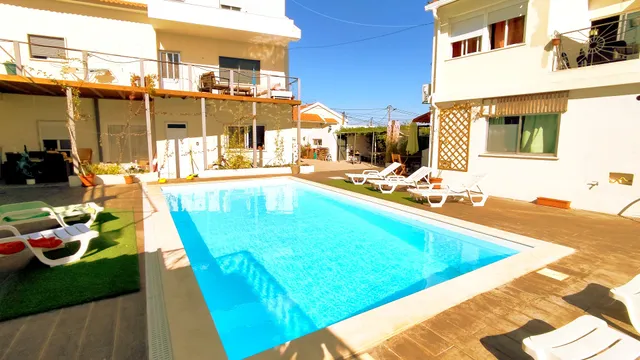 Alojamento Seixal Bay Village