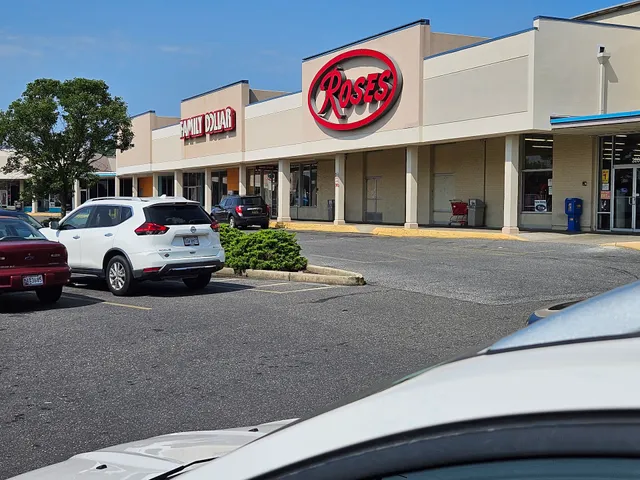 Roses Discount Store