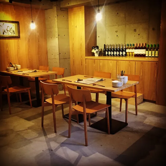 ビストロシノワYASMIN