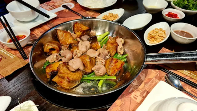 Vua Chả Cá Lê Đức Thọ