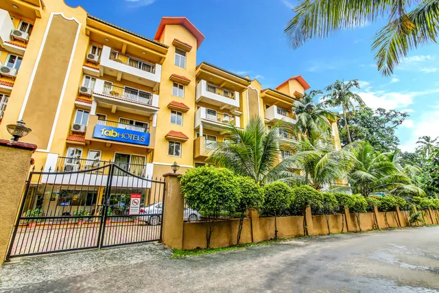 FabHotel Veera Strand Park - Goa Hotel