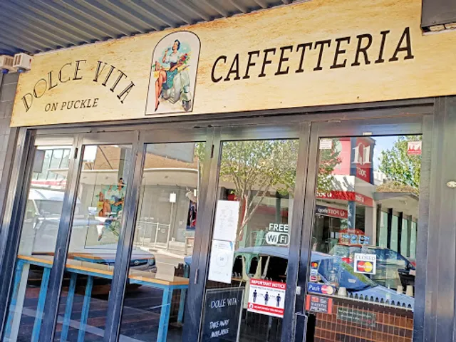 Dolce Vita on Puckle