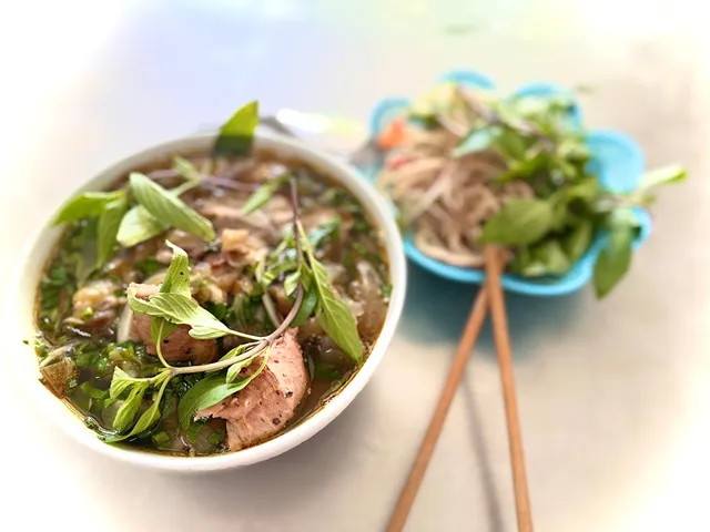 Bún bò Huế 128