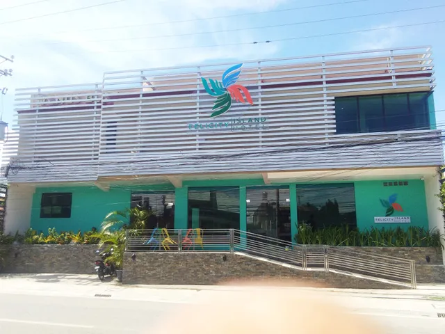 Felicity Island Hotel