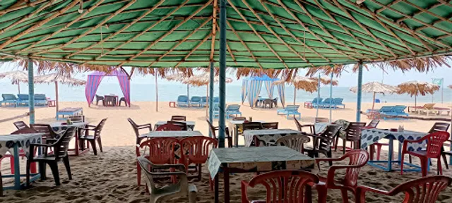 Bistro Sun & Sea Beach Shack Cafe