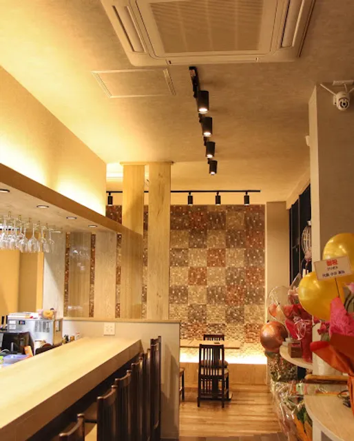 酒場 Laugh Tale（ラフテル）