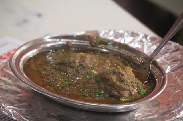 NEW lucky restaurant