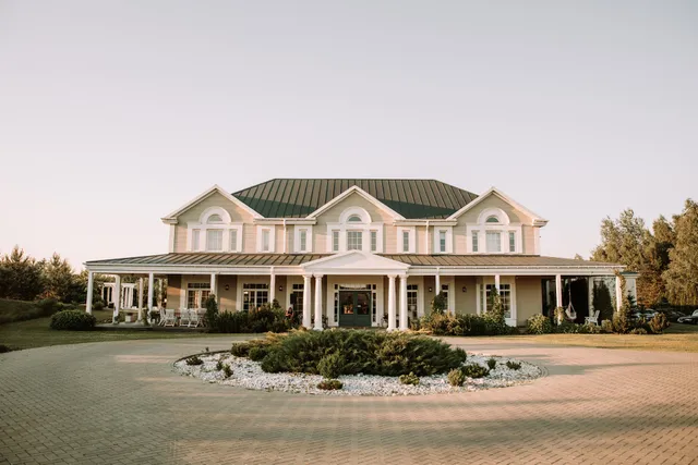 Mint Hill Residence - Mansion House