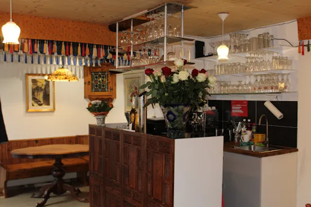 Curry Corner Restaurant