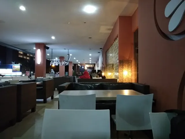 Solaria - Mega Trade Center