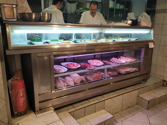 TAVERNA - RESTAURANT "PAPAGIANNIS"