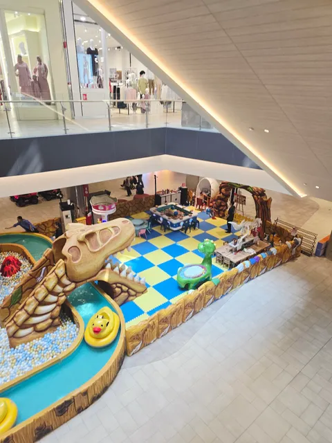 Superdino - JB Toppen