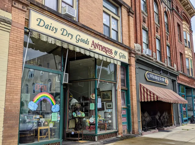 Daisy Dry Goods