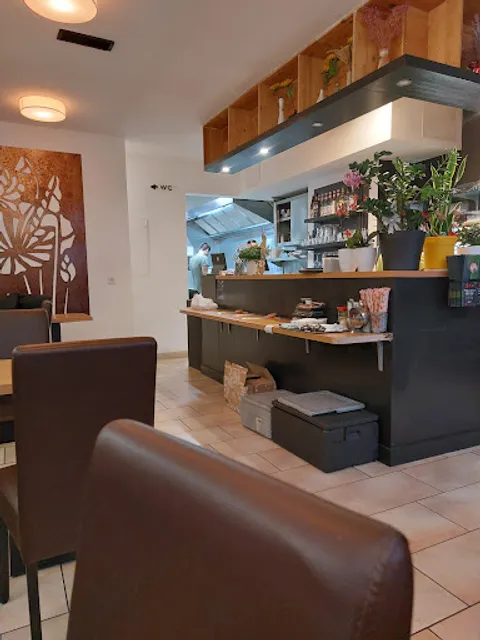 Sen - Sushi & Asiatische Küche