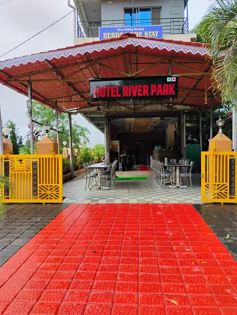 River rafting kolad and family restaurant