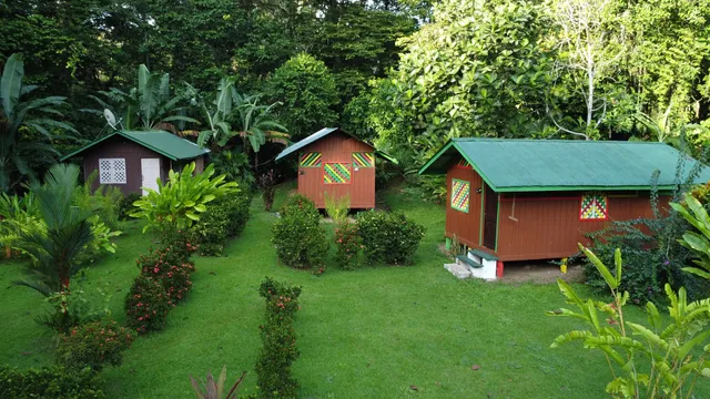 Alouatta Lodge