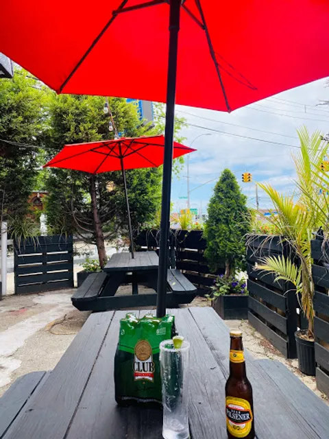 Tropical Restaurant 2