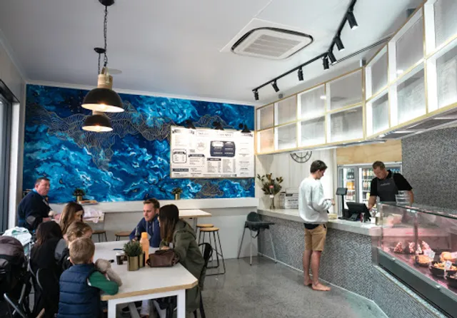 The Groper & His Wife