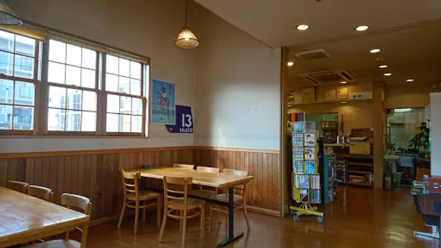 菊の季節に桜が満開