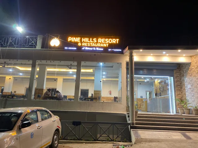 PINE HILLS RESORT & RESTAURANT