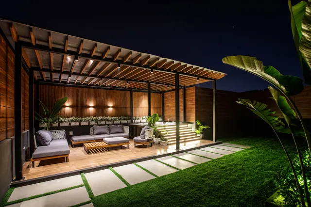 Onnyx Rooftop Luxury Penthouse