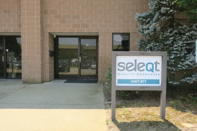 Seleqt LLC