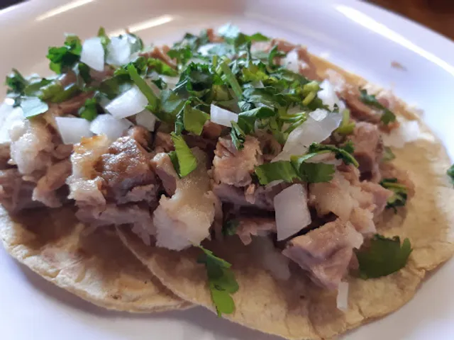 Cafeteria y Taqueria Mike