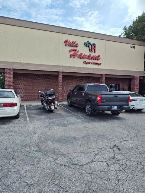 Villa Havana Cigar Lounge