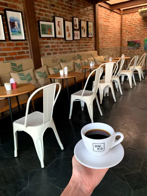 Amika Coffeehouse