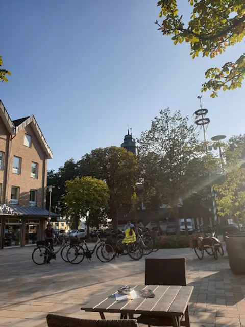 Einstein Restaurant & Bistro