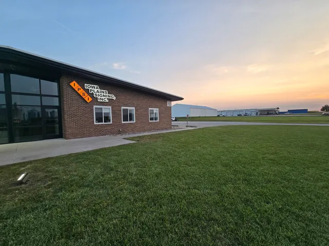 Iowa Plains Signing, Inc.