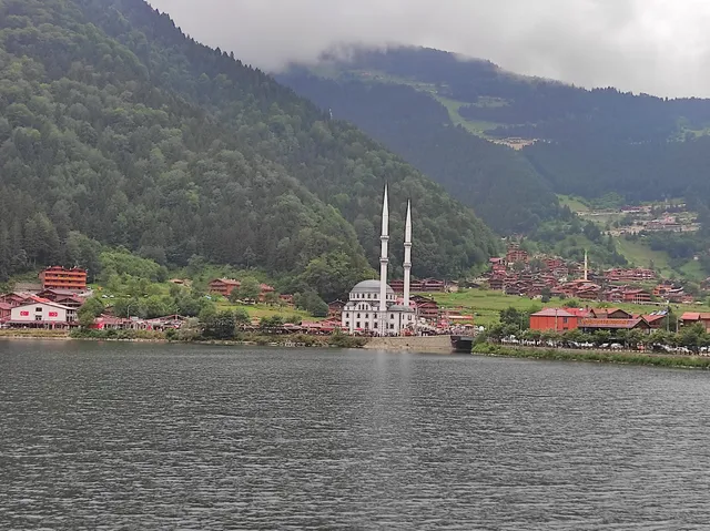 Uzungöl