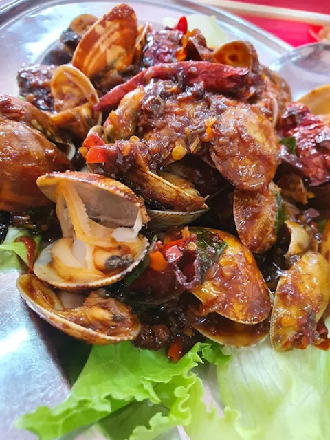 RESTORAN COUNTRY HOME RESTAURANT