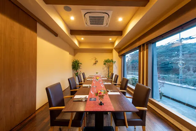 山カフェレストランKUREHA