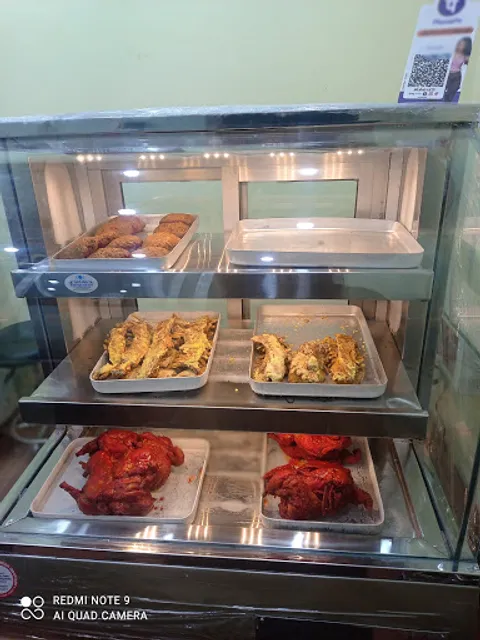 Lazeez Wazwan Restaurant Wazapora