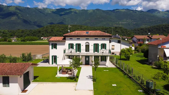 Casa Vacanza Polcenigo- Bed and Breakfast - B&B Casa Titti Polcenigo