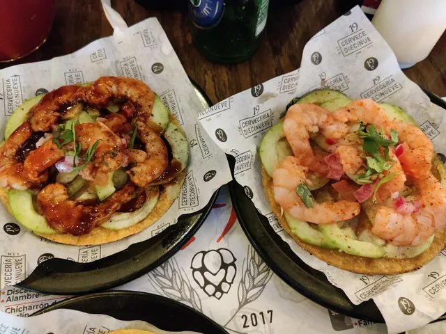 Cervecería 19 Plaza Sendero