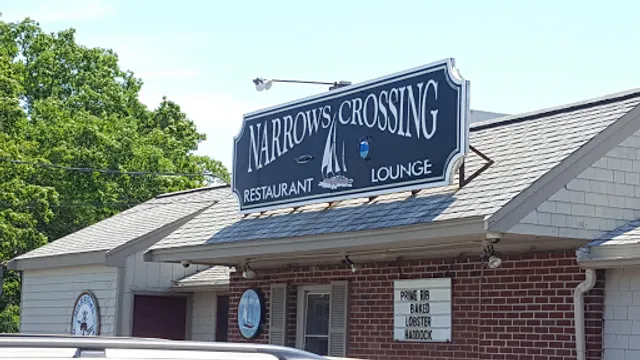 Narrow's Crossing Restaurant & Lounge