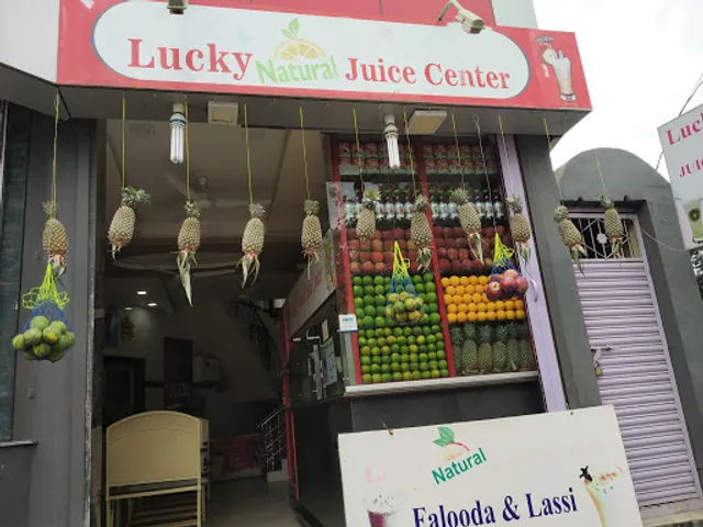 Lucky Natural Juice Center